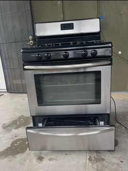 Frigidaire Gas Stove + Microwave Set -best offer