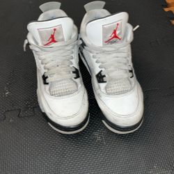 Air Jordan 4s