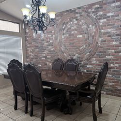 Elegant Traditional Style Dining Room Set 