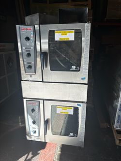 Double stack combi oven made by Rational model CMP61G (fuel gas propane)