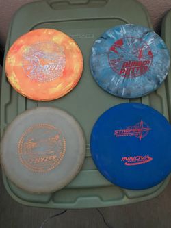 4 Frisbee golf discs