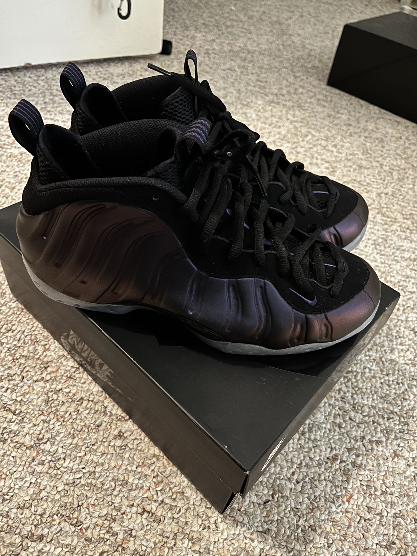 Nike Air Foamposite Eggplant