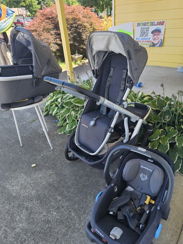Uppababy Vista V2 STROLLER SYSTEM