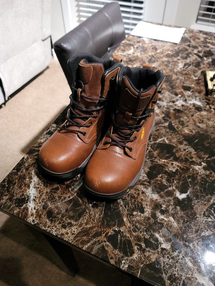 KEEN Safety Shoes 