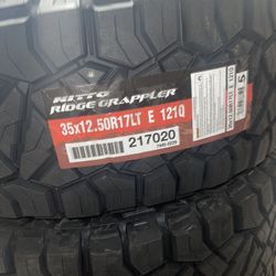 Nitto Ridge Grappler 35X12.50R17