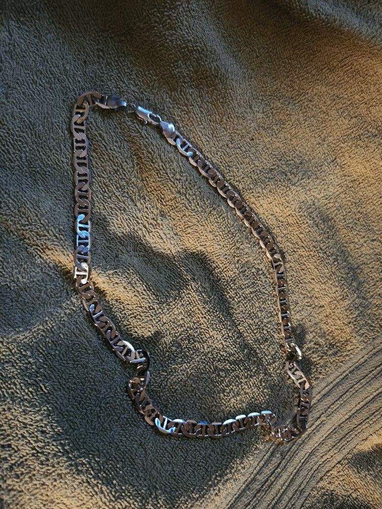 24 Inch Mariner Style .Necklace  White Goldfilled