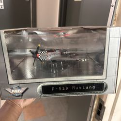 P-51D Mustang Diecast Airplane – Boxed Collectible