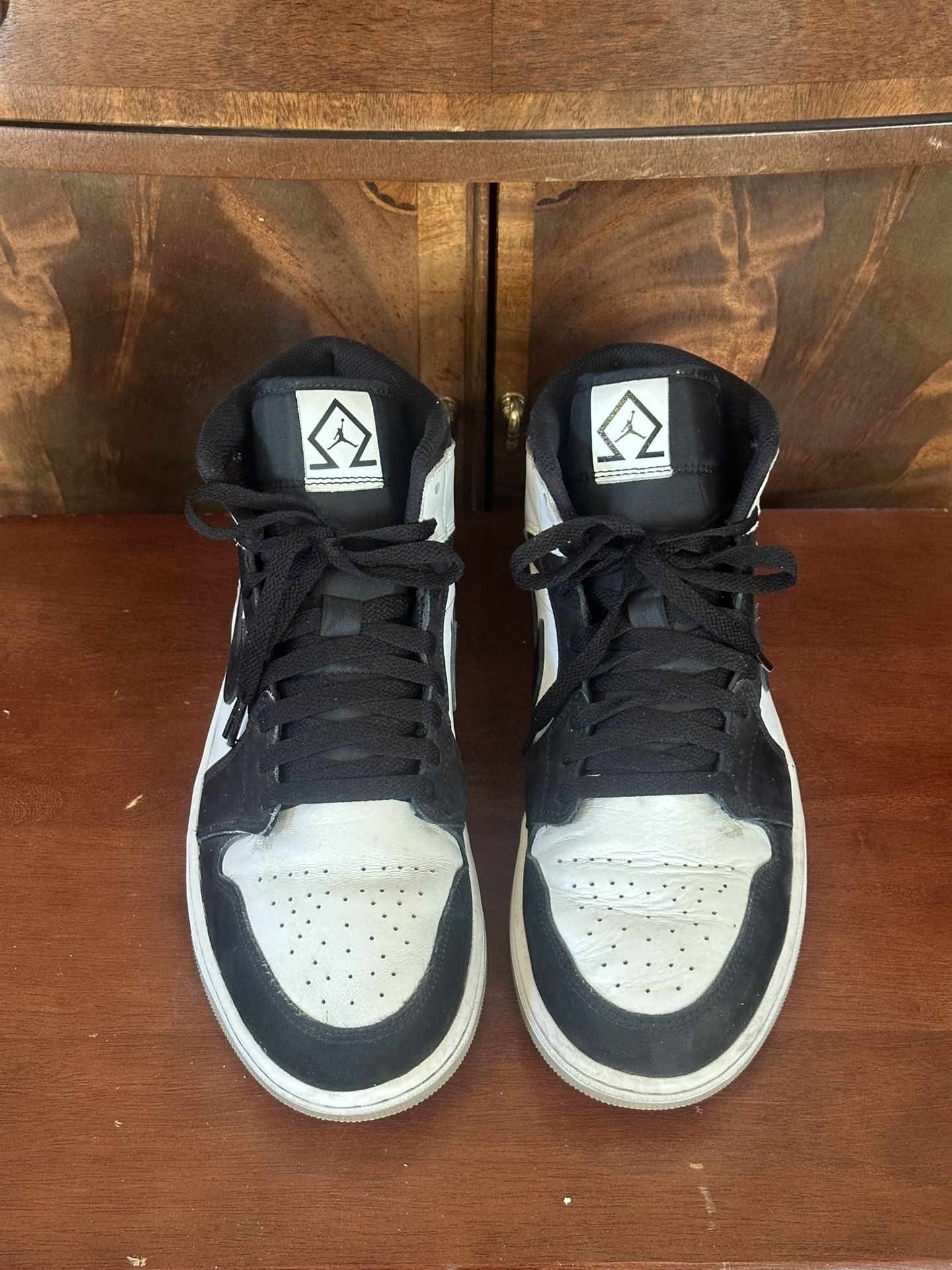 Nike AJ1 Mid SE DH6933-100 Sneakers 