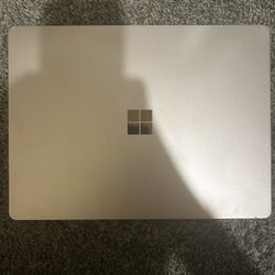 Microsoft Surface Laptop Go 3 (Sandstone) 