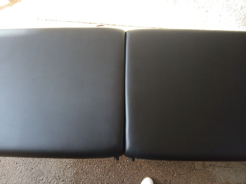 Master Massage Table