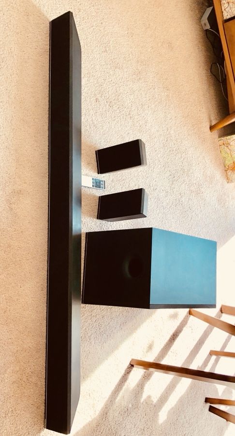 VIZIO S5451w-C2 5.1CH Sound Bar with Subwoofer & 2 Surround Speakers
