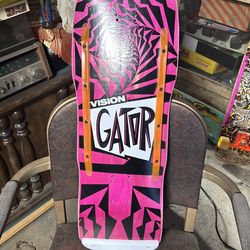 Vintage skateboard Vision Gator