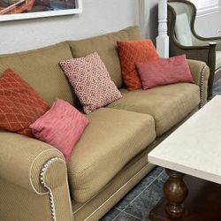 Sofa Bet 