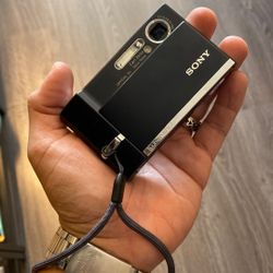 Sony Cyber Shot Black Digital Digi Camera 