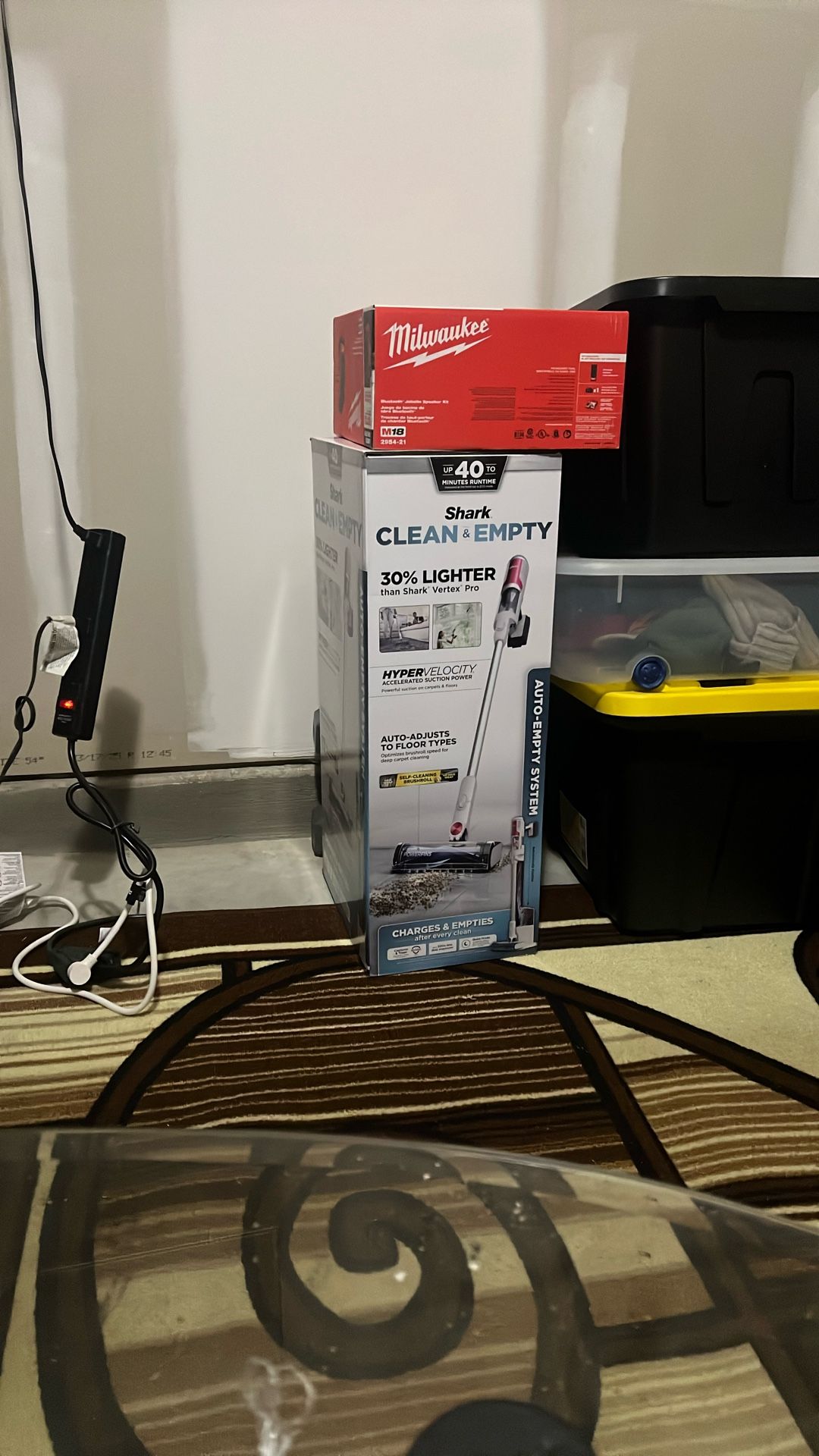 Shark Cordless Vacum Cleaner