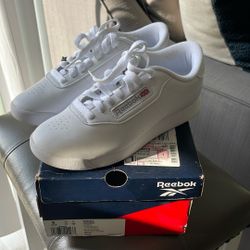 Reebok Size 6