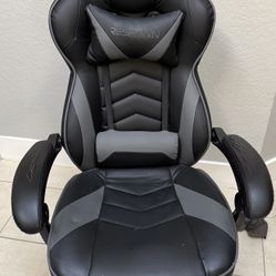 Respawn Gamer Chair. 