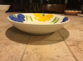 Maxam Hand Painted Large Pasta/Serving Bowl made in Italy