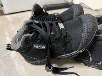 Kids Waterproof Winter Boots ( Shoes/ Sneakers) 