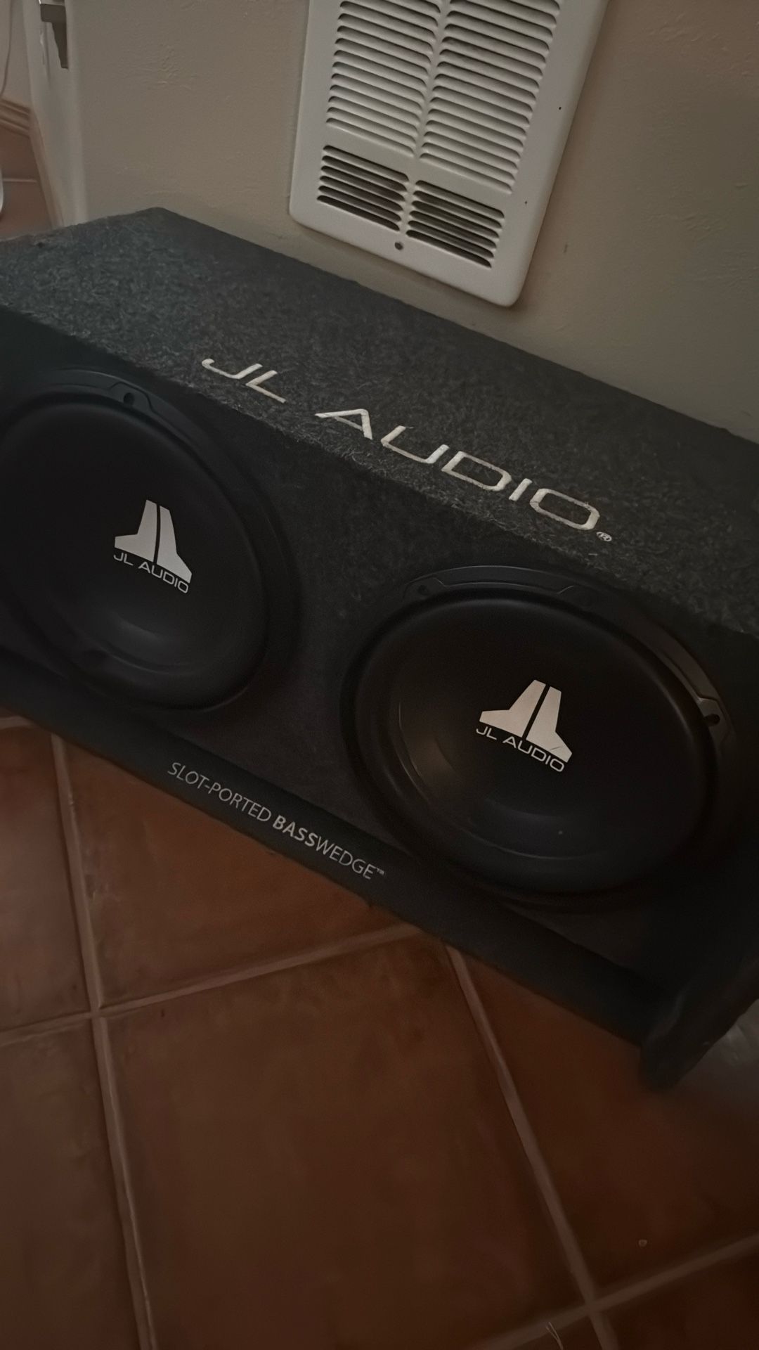 Size 12’ JL Speakers 