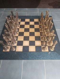 Italafama Renaissance theme metal chess set