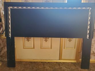 Full/Queen Size Lighted Headboard