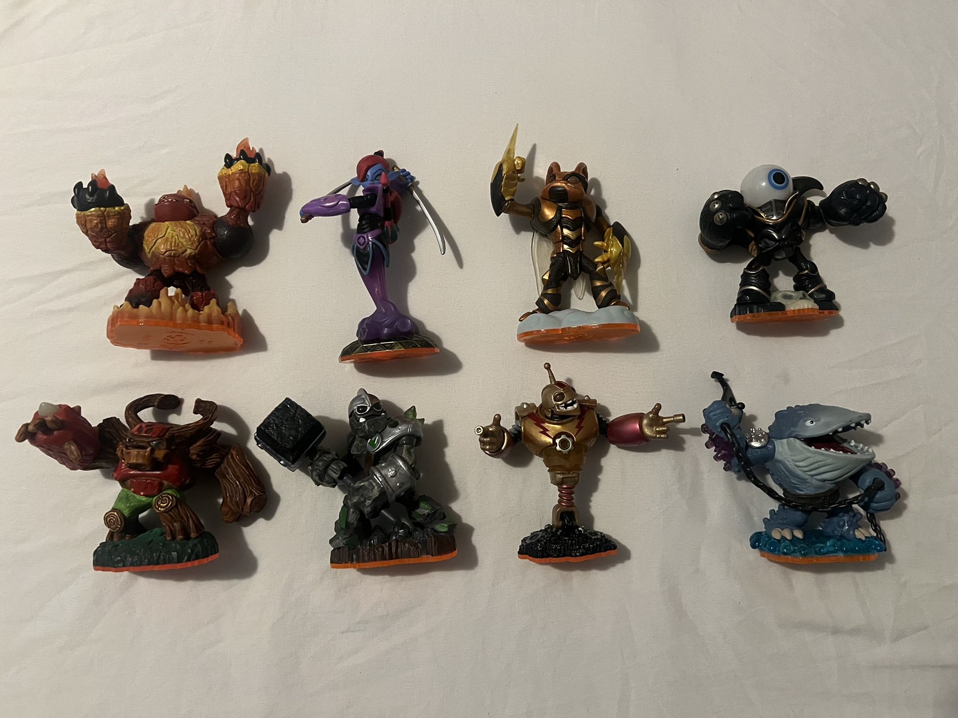 Skylanders Giants Complete Set of 8 Giants! All Elements!