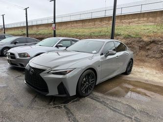 2022 Lexus IS