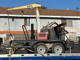 WELDING TRAILER WITH PINK SLIP AND HAND WITH CRANE AND THREE WELDERS ONLY $1200. CASH TAKES ALL!