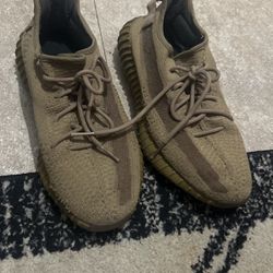 2020 Yeezy Boost 350 V2 'Earth' Size: 9.5
