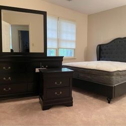 Brand New Upholstered Black/White Platform Tufted King And Queen Size Bed Frame - Mattress | Pay After Delivery 🚚