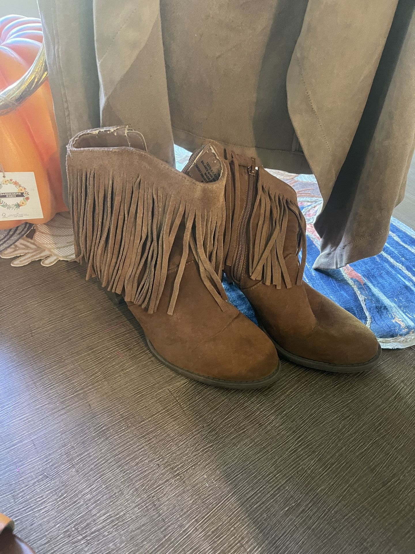 Boots Indian