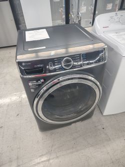 $959 GE Profile 5.5 Cu Ft washer with ultra fresh vent and smart wash