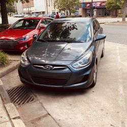 2012 Hyundai Accent