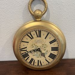 Beautiful Antique Clock!! 17 Inches Around Made Of Quality Woo
