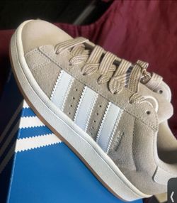 Adidas campus