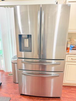 I Samsung refrigerator