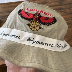 Vintage Georgia Tech And ATL Hawks Bucket Hats
