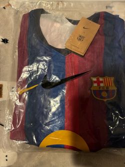 Nike Barcelona 25/26 home shirt with vertical red and blue stripes size LARGE #barcelona #soccer