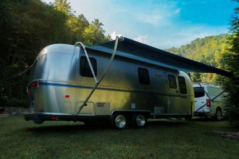 1999 Trailer Dinette 6 Sleep Safari