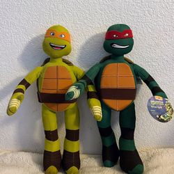 TMNT PLUSH LOT OF 2