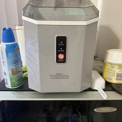 Ice Maker