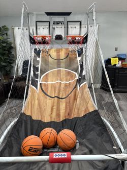 2 Hoop Basketball