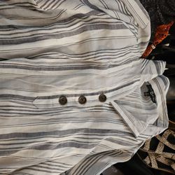 Ladies Size 2x And 18/20 Lot Of Shirts