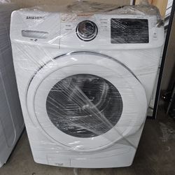 Samsung Full Size,  Stackable Washer/dryer