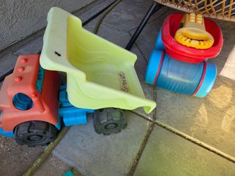Free toddler outdoor toys