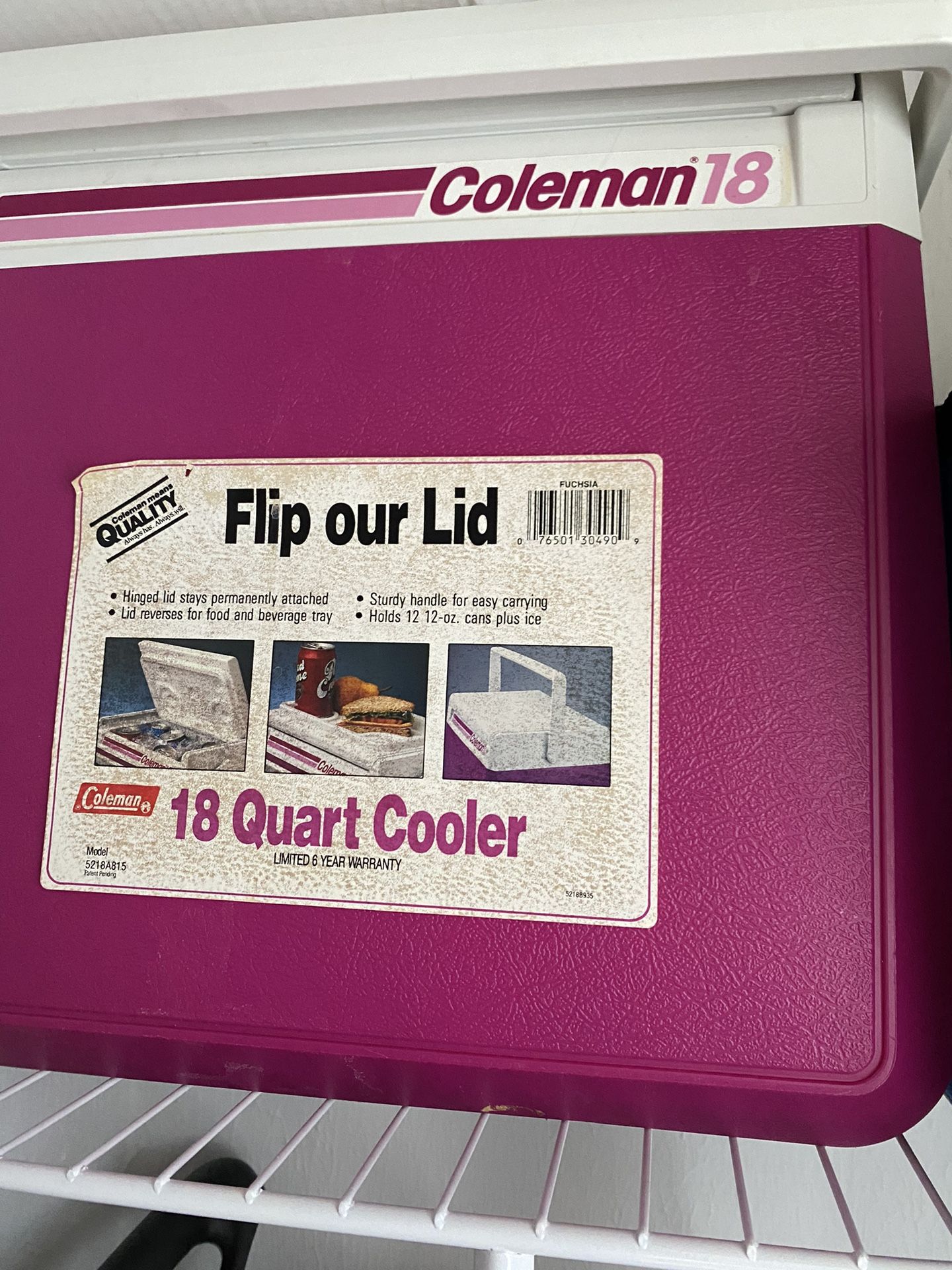 New Vtg. 18quart Colman Cooler With Flip Lid