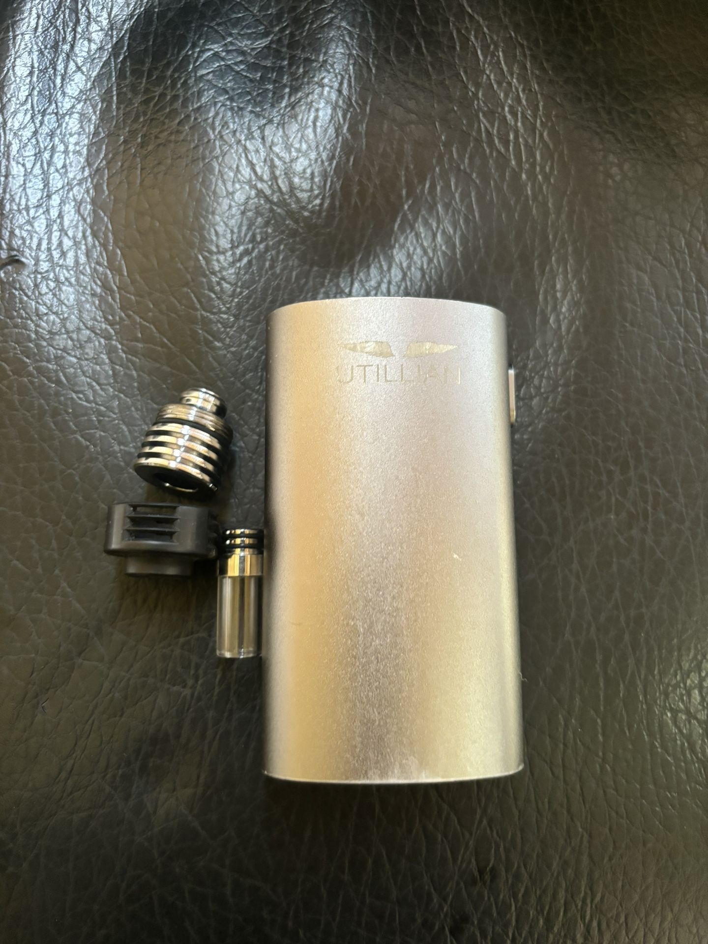 Utillian 421 Battery