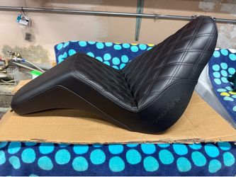 Saddlemen Seat