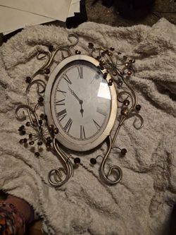 Decorative Oval Wall Clock